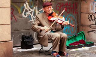 萨克斯大概多少钱 萨克斯大概多少钱